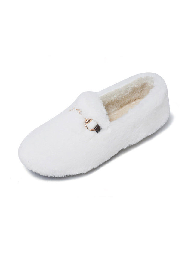 The Fluffy Ares Slippers White
