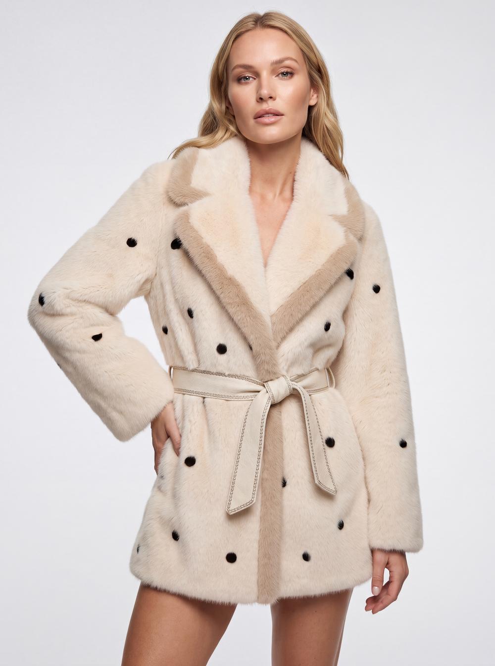 Priscila Fur Robe
