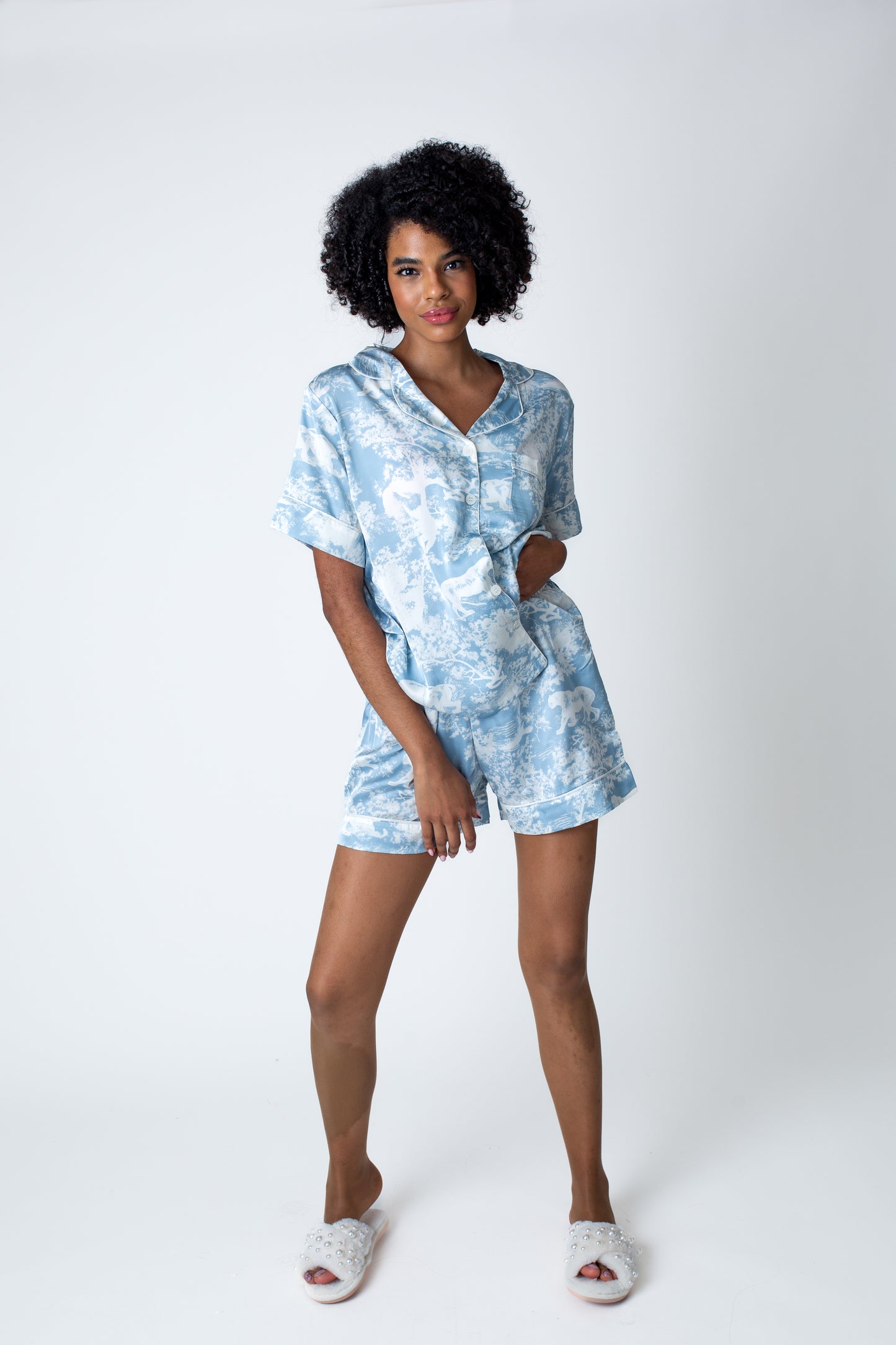 The Toile de Jouy Short Pajamas Light Blue