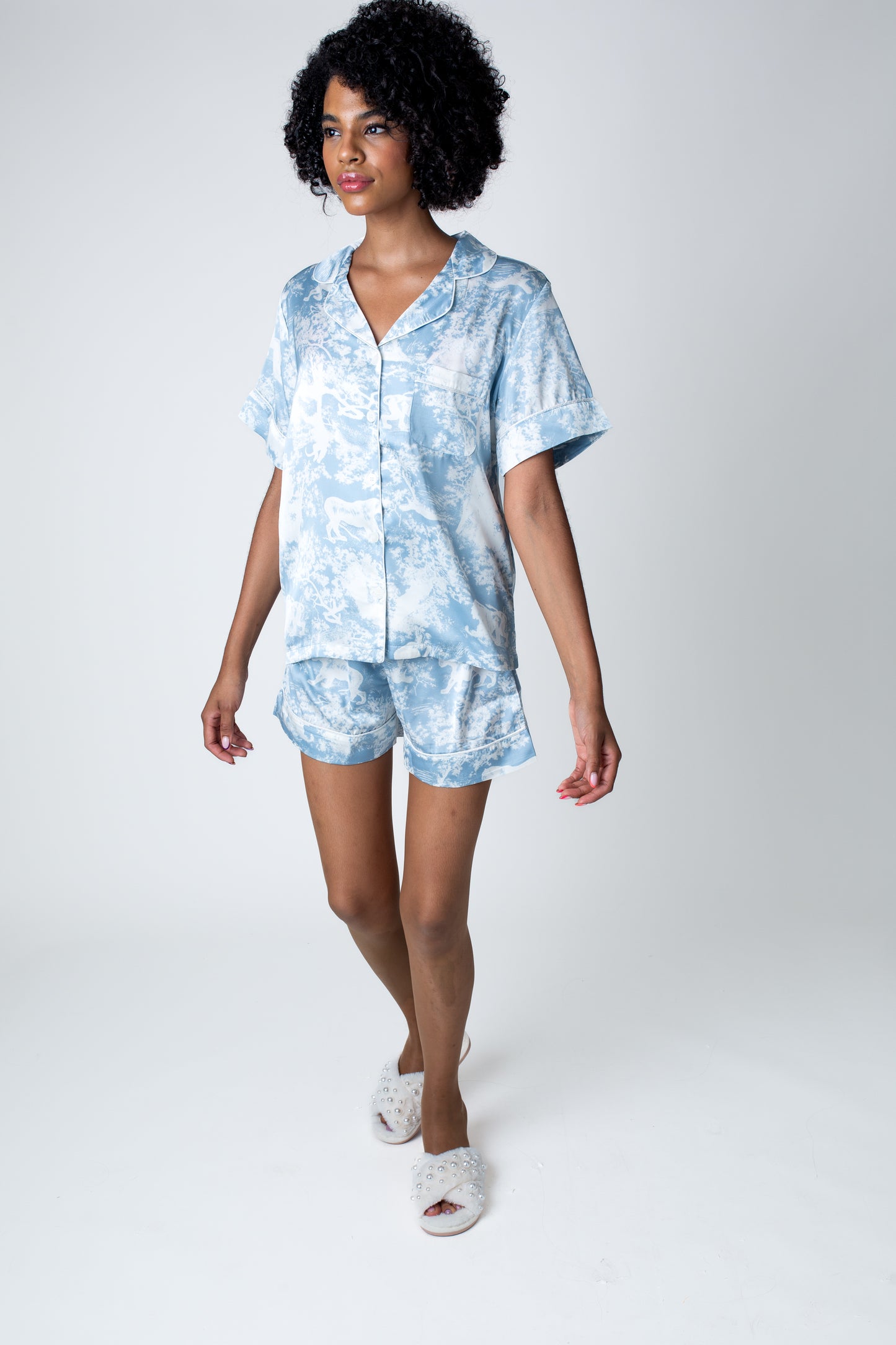 The Toile de Jouy Short Pajamas Light Blue