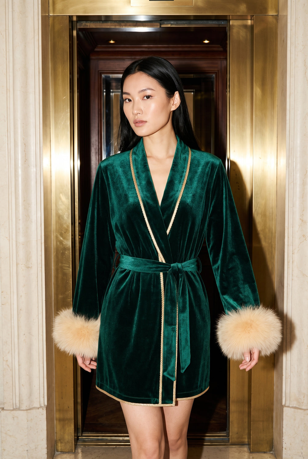 Manuella Velvet Robe