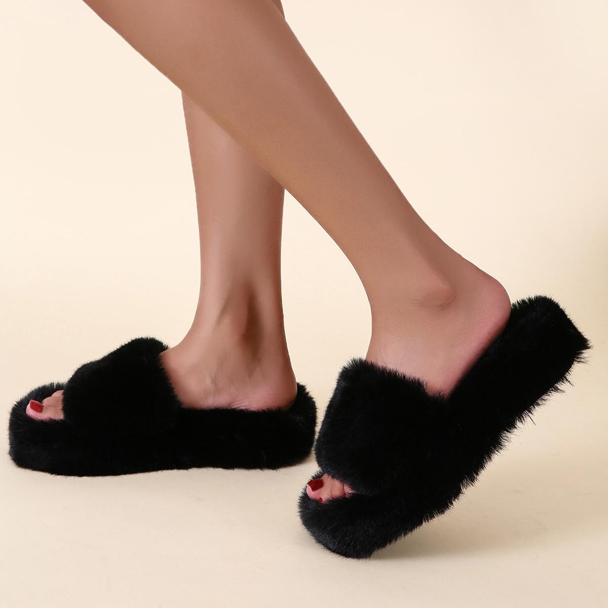 The Fluffy Classic Black