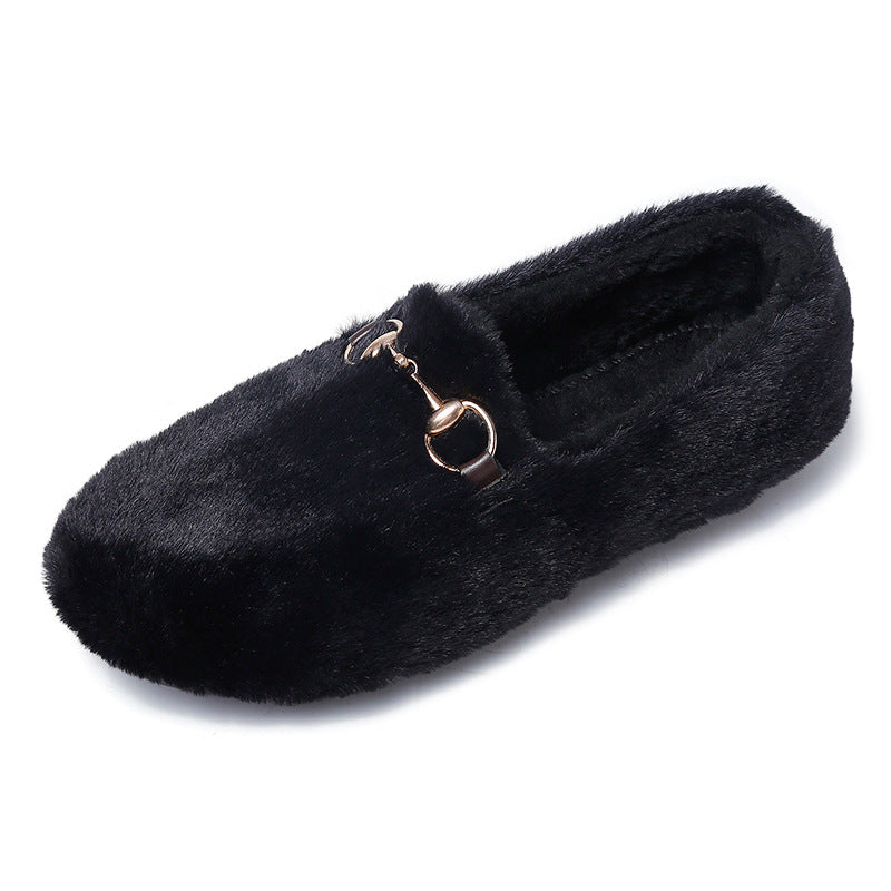 The Fluffy Ares Slippers Black