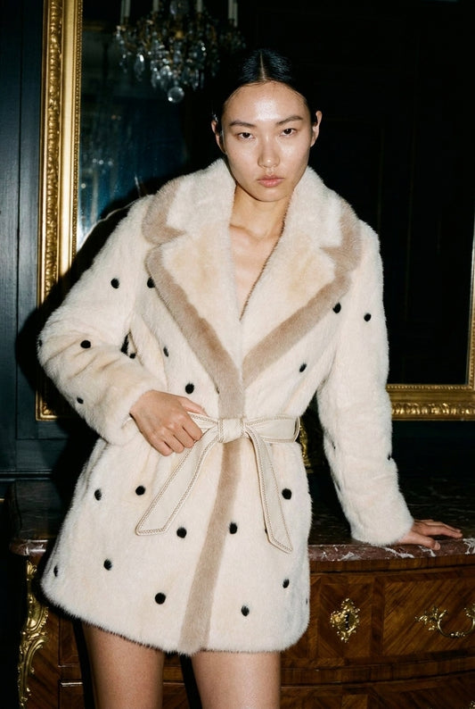 Priscila Fur Robe