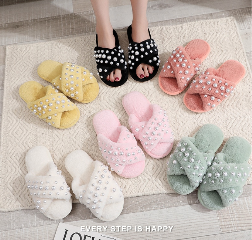 Fluffy Pearls Pink Sandals