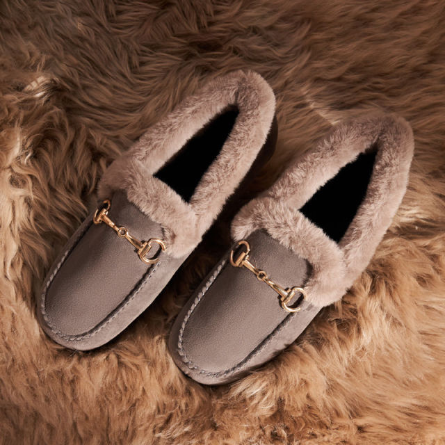Venus Slippers
